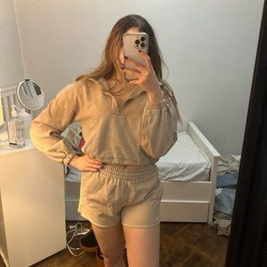 Abercrombie and fitch short lounge set in taupe. Both in size XS